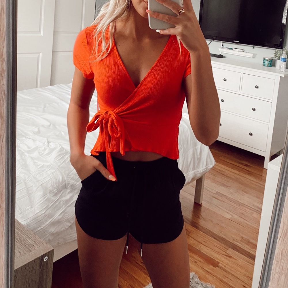 Tie Front Top